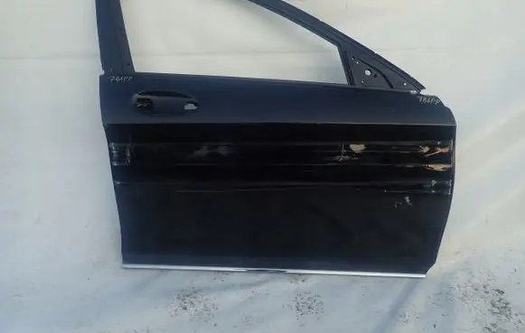 Mercedes-Benz S W222 Front door