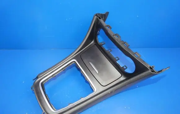 Mercedes-Benz A W176 Other center console (tunnel) element A1766800871 1248676