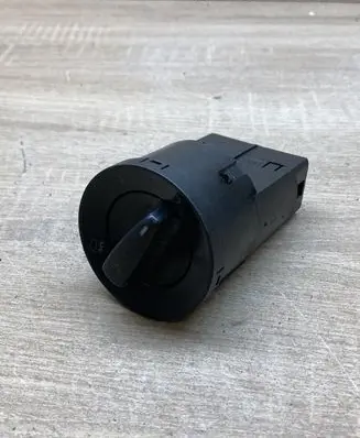 Volkswagen PASSAT B5 Light switch 3B0941531B