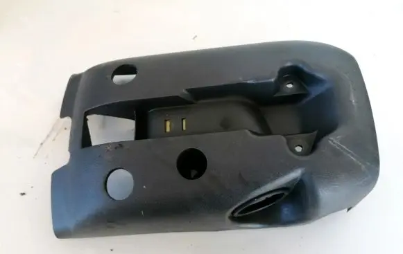 Volvo S40, V40 Steering wheel column trim