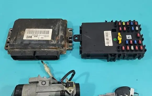 Chevrolet Aveo Engine control unit/module ECU 96435561 IMPRK1568829