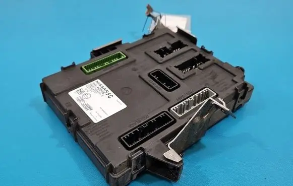 Nissan X-Trail T32 Central body control module 284B14CB5C IMPRK1569275