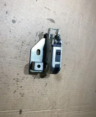 Mercedes-Benz Sprinter W906 Loading door lock A9067401135 9067401135