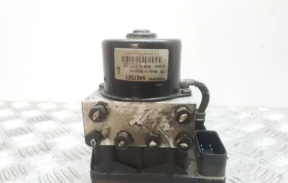 Volvo S80 ABS Pump 9467581
