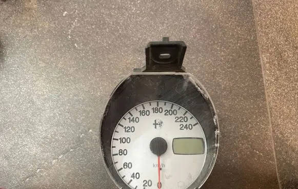 Alfa Romeo 156 Speedometer (instrument cluster) 60664230 6160349929
