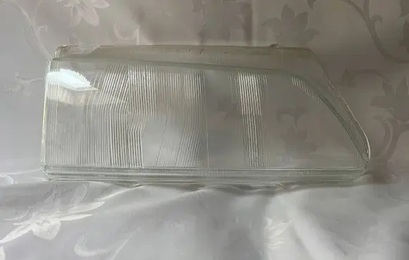 Peugeot 806 Headlight lense MP1-085859