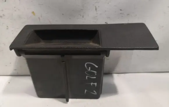 Car ashtray