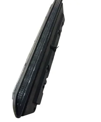 Subaru Forester SH Third/center stoplight