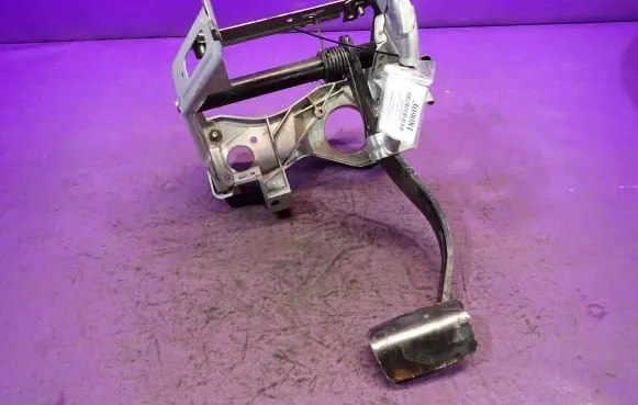 Fiat Croma Brake pedal