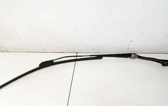 Dodge Journey Front wiper blade arm 05116305ac