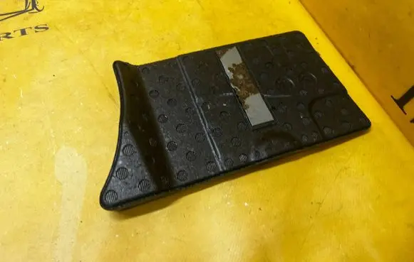 Other trunk/boot trim element
