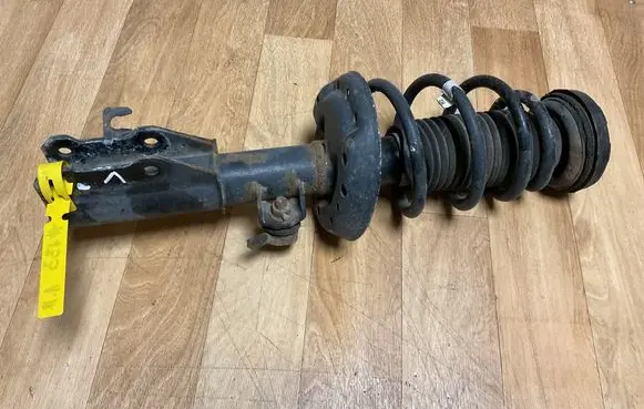 Opel Insignia A Front shock absorber with coil spring 315438 315437 32U31A