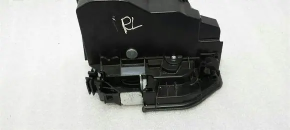 Mini Cooper Countryman R60 Rear door lock 7318417