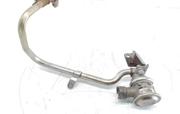 Opel Insignia A EGR valve 12793759