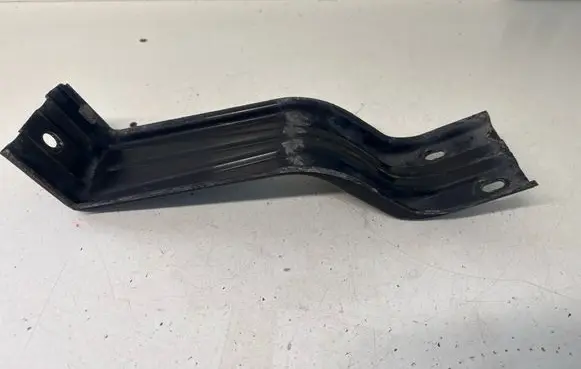 Opel Vivaro Radiator support slam panel bracket 8200411893 93854271