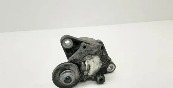 Hyundai i30 Generator/alternator belt tensioner 252812A000