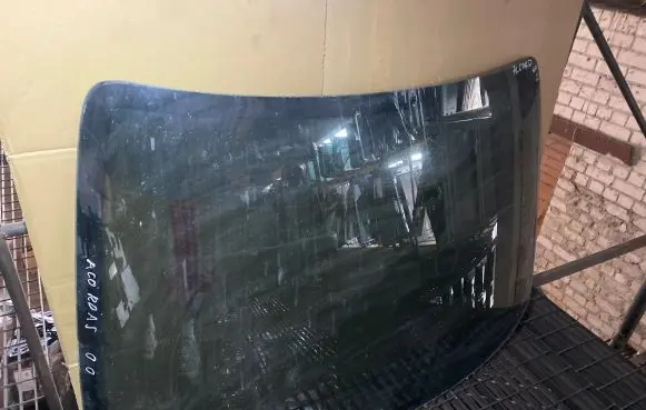 Honda Accord Rear windscreen/windshield window 