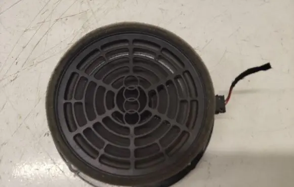 Audi A4 S4 B8 8K Front door speaker 8T0035415B