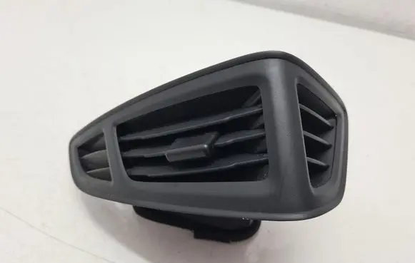 Ford Focus Dashboard side air vent grill/cover trim BM51018B08 F1EBA018B08AE