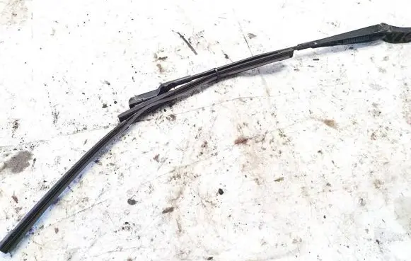 Skoda Fabia Mk2 (5J) Front wiper blade arm 5j1955410b