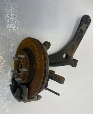 Citroen C4 Cactus Front wheel hub