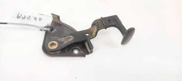 Engine bonnet (hood) release handle