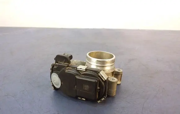 Opel Astra K Throttle body valve 12671379AA