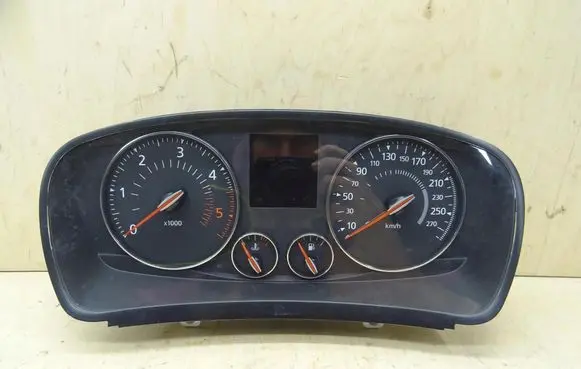 Renault Laguna III Speedometer (instrument cluster)