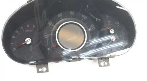 KIA Sportage Speedometer (instrument cluster) 940113U696