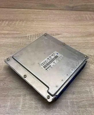 Audi A8 S8 D2 4D Engine control unit/module ECU 4D0907409B 0281001868
