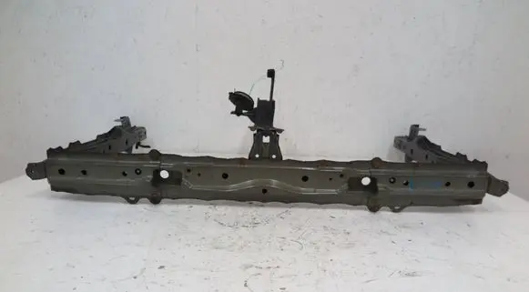 Toyota RAV 4 (XA40) Rear bumper support beam RAV4