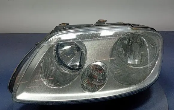 Volkswagen Touran I Headlight/headlamp 2K0941005B
