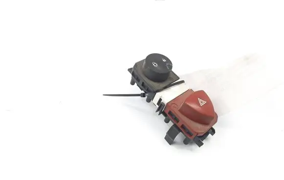 Renault Scenic II - Grand scenic II Hazard light switch 8200095493