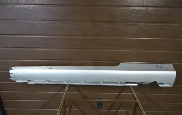 Volvo C70 Front sill (body part) 