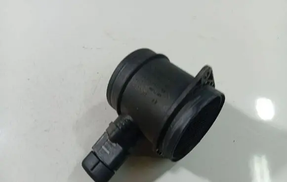 Volkswagen Transporter - Caravelle T5 Mass air flow meter 0280218073