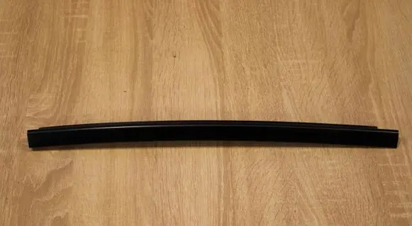 Windshield trim