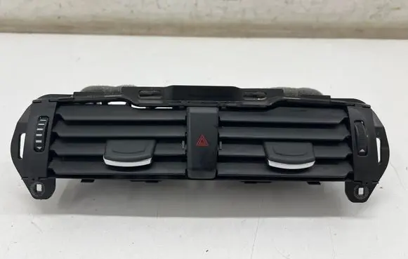 Ford Mondeo MK V Dash center air vent grill GS7319K617AFW