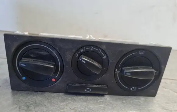 Volkswagen Golf IV Climate control unit 1J0819045F