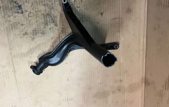 Mercedes-Benz ML W164 Oil sump strainer pipe A6421402551