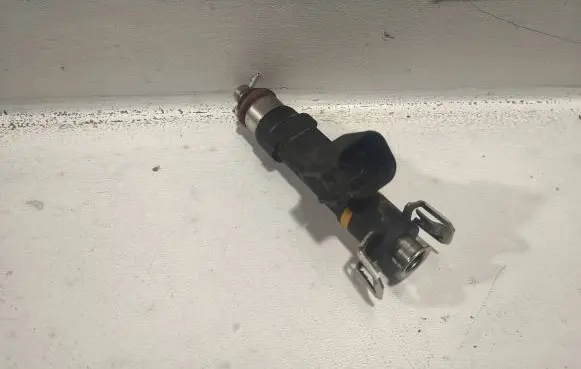 Mazda 6 Fuel injector 0280158103 L3G513250