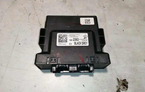 Opel Astra K Parking PDC control unit/module 13512363