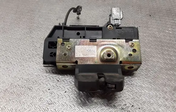 Volvo XC90 Tailgate/trunk/boot lock/catch/latch 30649103