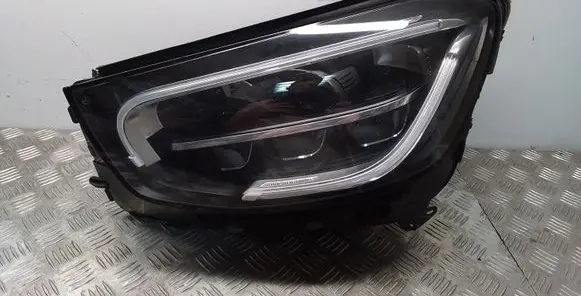 Mercedes-Benz GLC X253 C253 Headlight/headlamp A2539066901