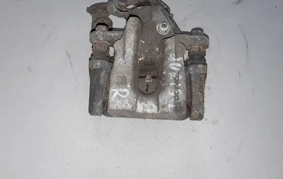Toyota Auris E180 Rear brake caliper 