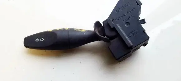 Ford Focus Indicator stalk 98ag13335ac