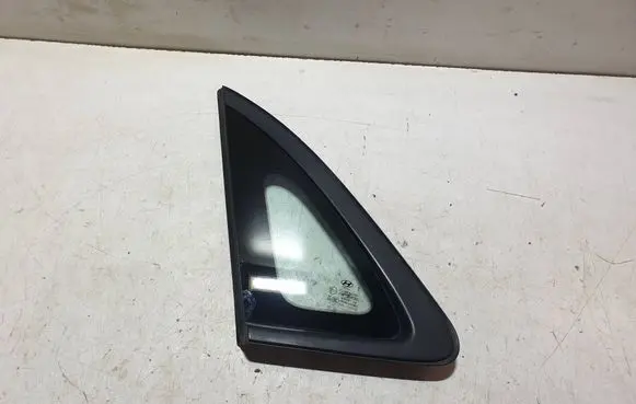 Hyundai Kona I Rear side window DOT736AS2M32 A004138 43R019700