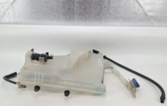 Porsche Panamera (970) Windshield washer fluid reservoir/tank 97052830100