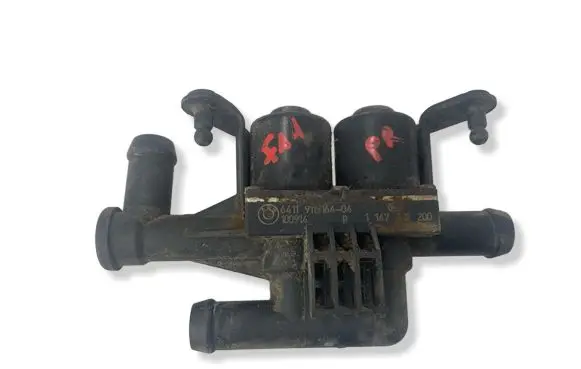 BMW 5 F10 F11 Coolant heater control valve 9119164