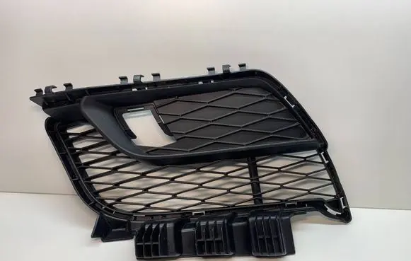 Toyota Supra A80 Front fog light trim/grill 8811317