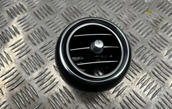 Mercedes-Benz GLC X253 C253 Dashboard side air vent grill/cover trim A2058303804 533243